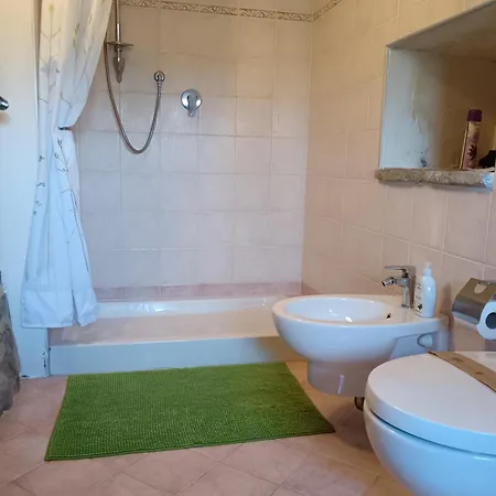 فندق مبيت وإفطار Il Casolare Bioenergetico Albareto (Parma)