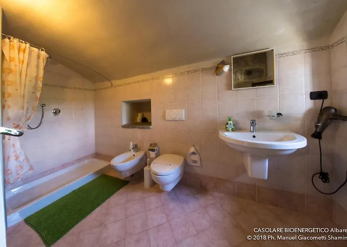 Il Casolare Bioenergetico 3* Albareto (Parma)