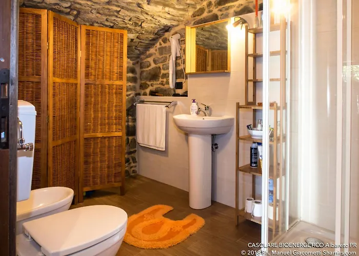 Il Casolare Bioenergetico 3* Albareto (Parma)